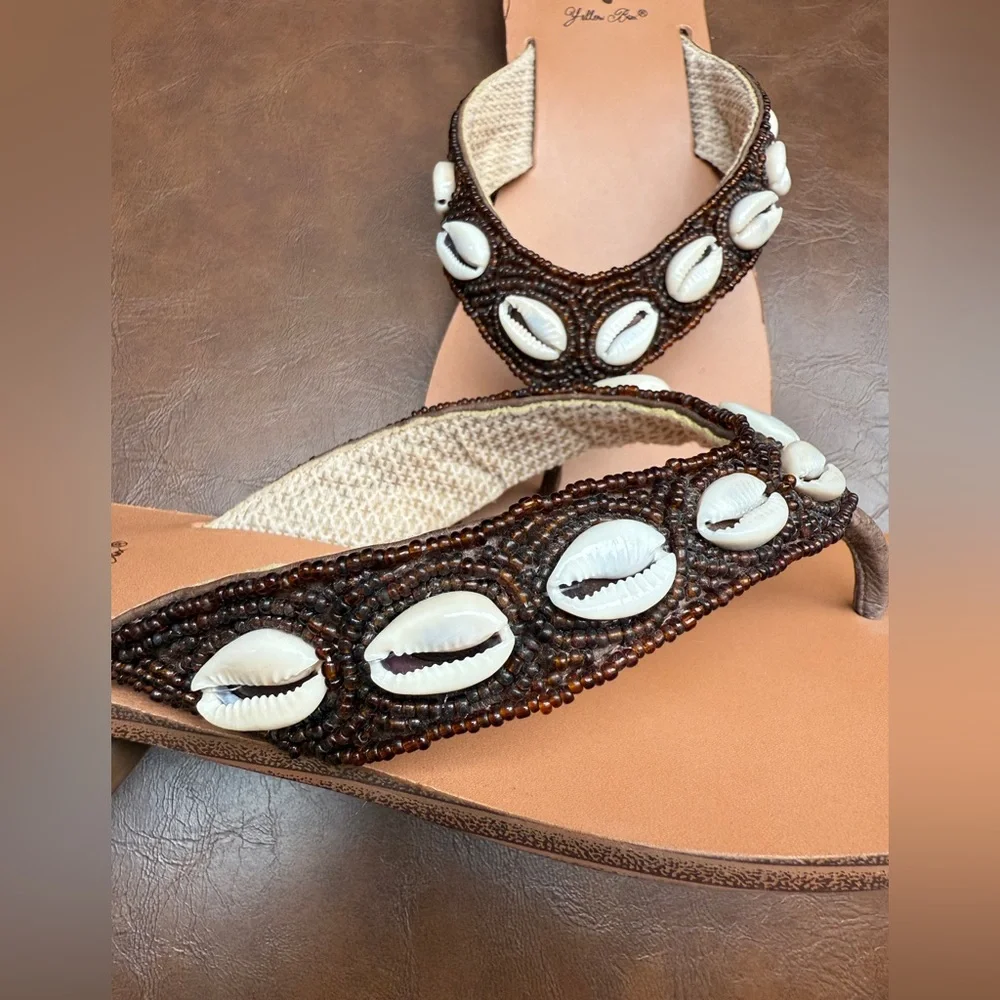 Yellow Box sandals - Picture 3 of 6